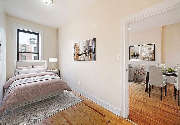 2nd image of 109 W 130th St APT 2R