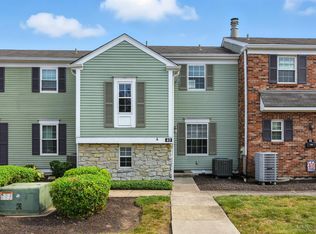 40 Applewood Dr, Fairfield, OH 45014