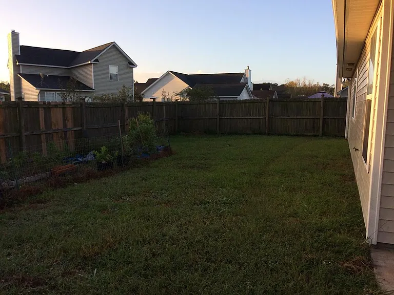 403 Equinox Cir — Photo 6
