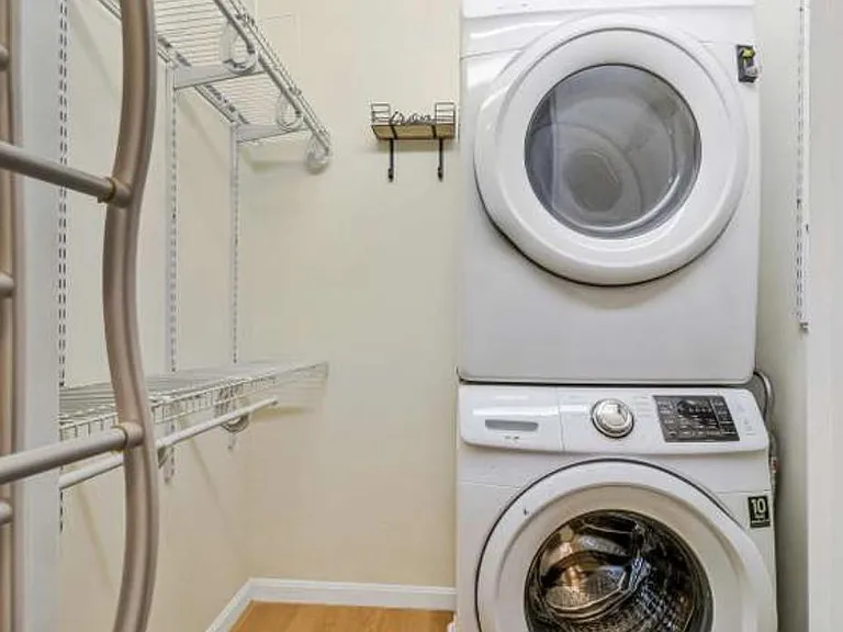 1519 Constitution Ave NE #101 — Photo 12