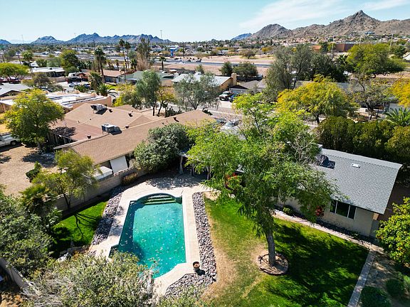 2nd image of 14237 N 34th Way
