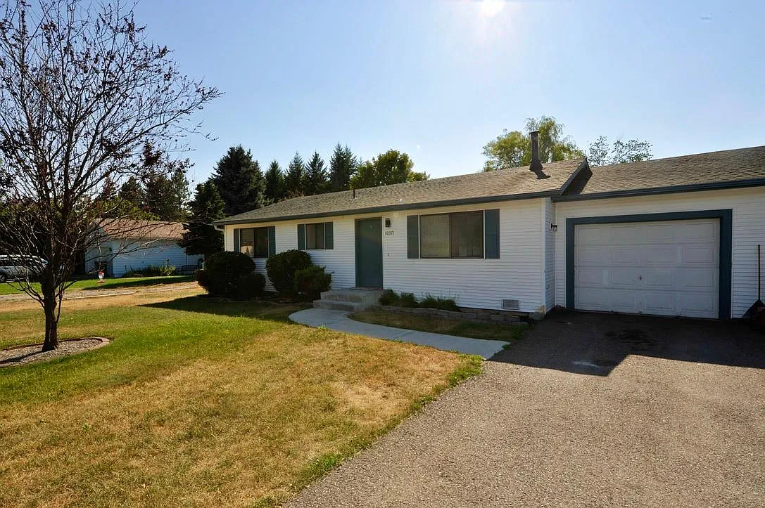 Building Photo - 10371 N Hillview Dr