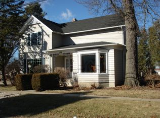 164 W Jefferson Ave, Hampshire, IL