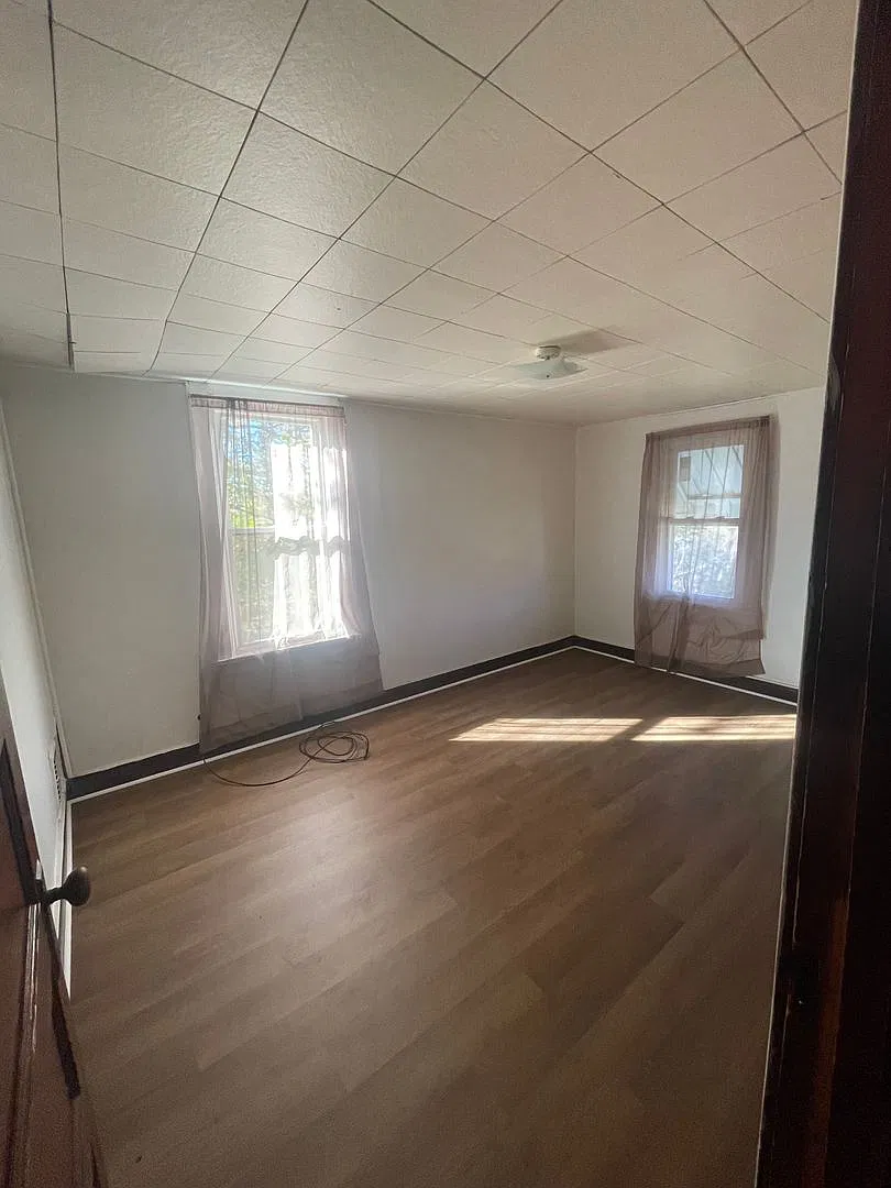 27-29 Ridge Ave Washington PA 15301 — Photo 2