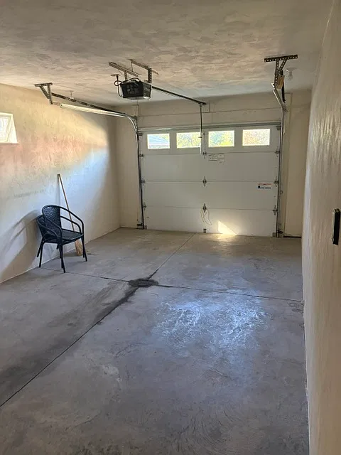 2 bed, 1000 sqft, $1,200 — Photo 4