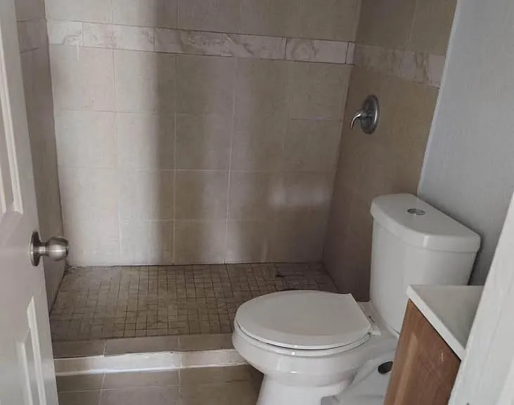 2637 Rosalee Ave #4 — Photo 2