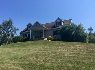 199 Gallia St, Oak Hill, OH 45656