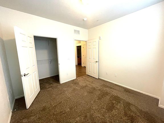 5th image of 6910 Steeplechase Dr #203