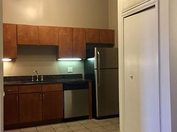 5th image of 13 N 18th St #3E
