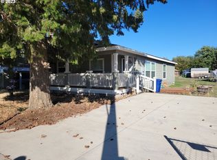 310 2nd St, North Powder, OR 97867