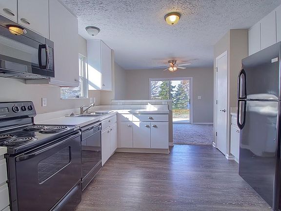 3rd image of 6140 Jolliff St