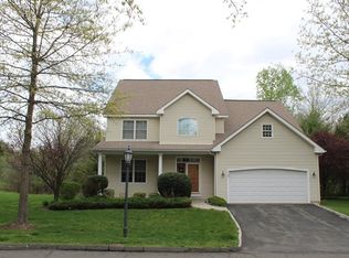 408 Pitkin Holw, Trumbull, CT 06611