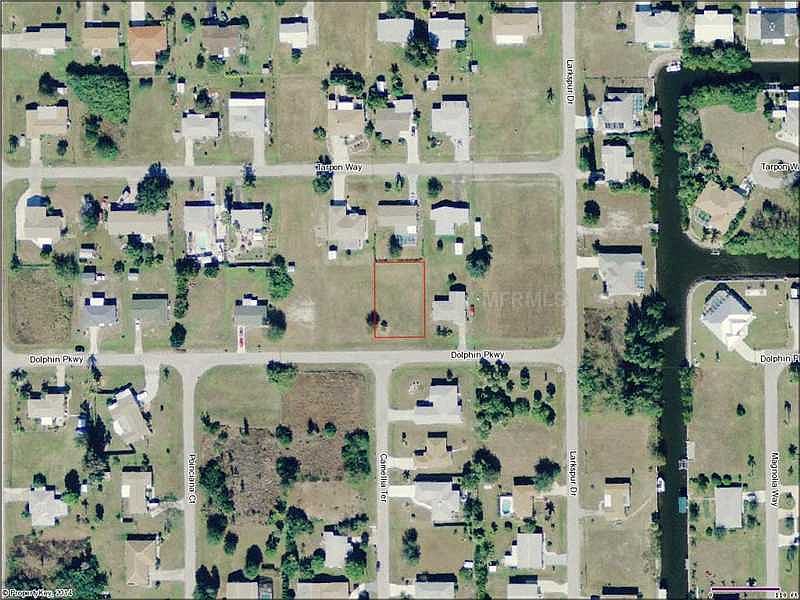 1st image of 524 Dolphin Pkwy