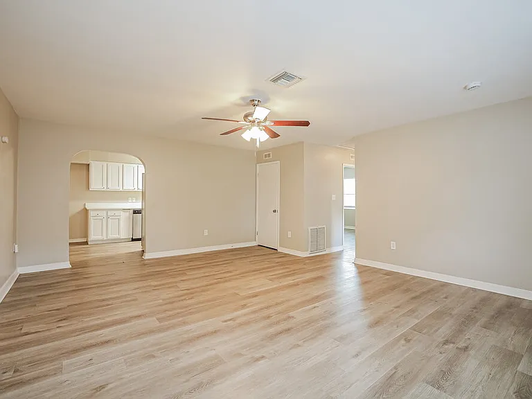 4434 Armeda Ave — Photo 4