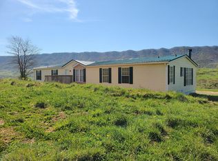 964 Buckhorn St, North Tazewell, VA 24630