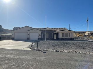 3688 Shiawassee Dr, Lake Havasu City, AZ 86404