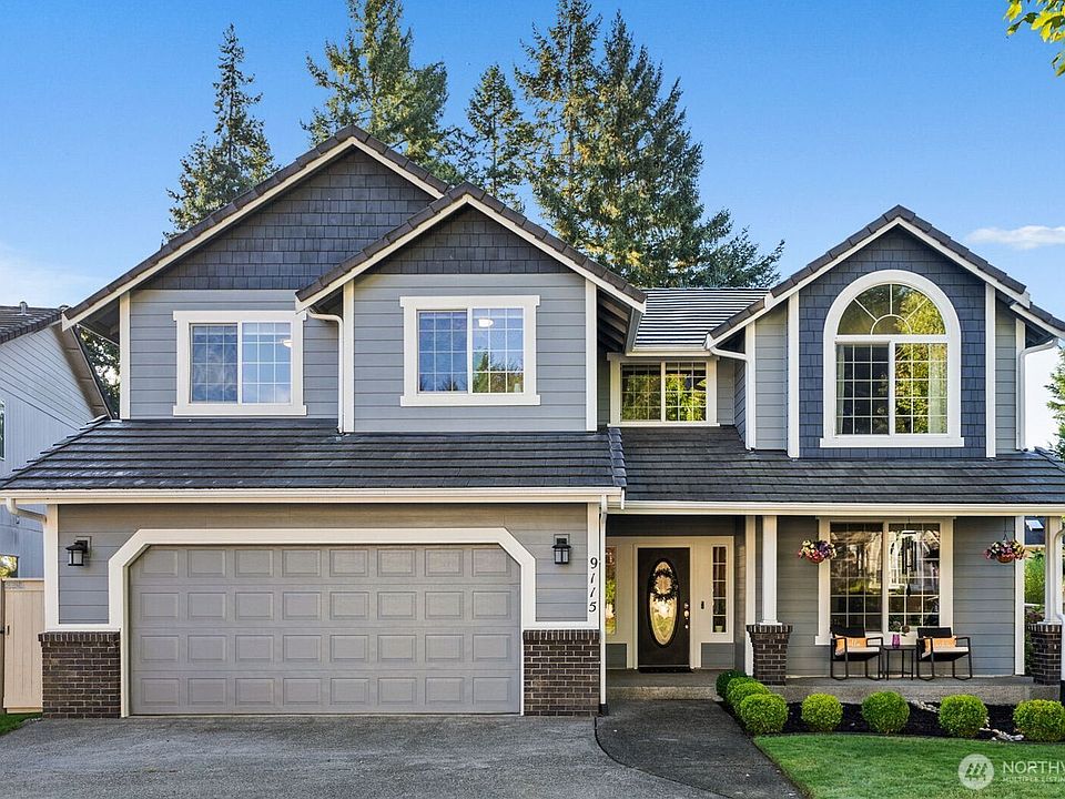 1st image of 9115 Vancouver Drive NE