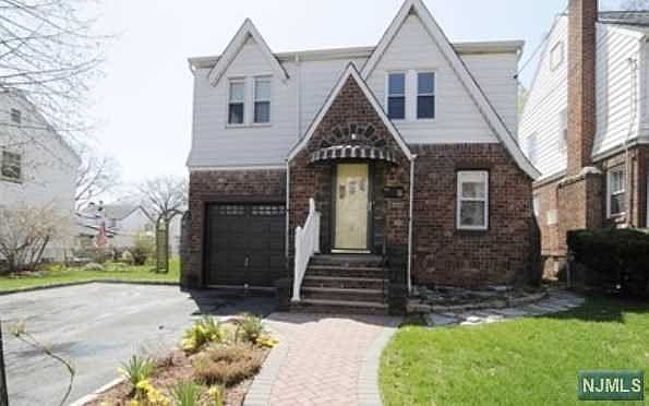 1st image of 11 Elmwood Ave
