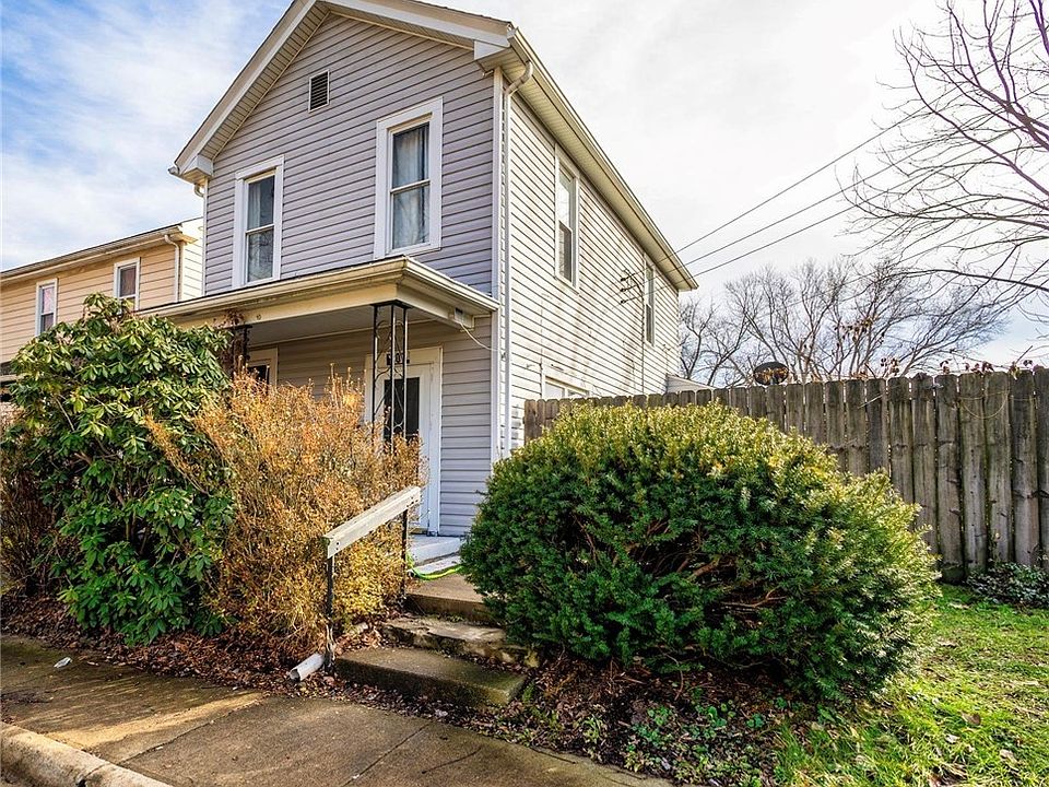 1st image of 307 Spring St