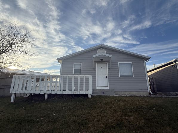 3390 Canyon Dr UNIT D11