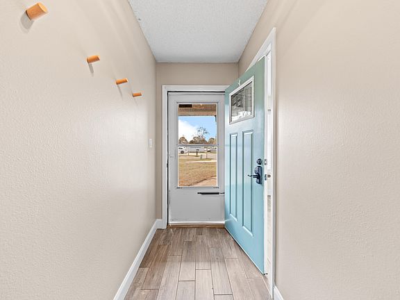 5th image of 1833 Hunters Path