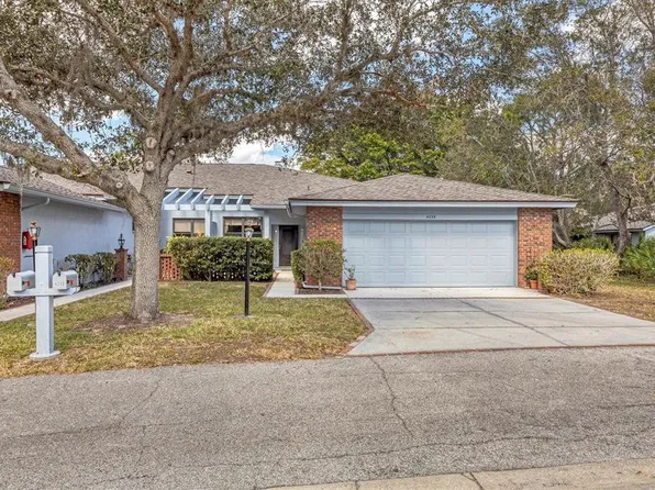 4235 Moss Oak Pl #34, Sarasota, FL 34231