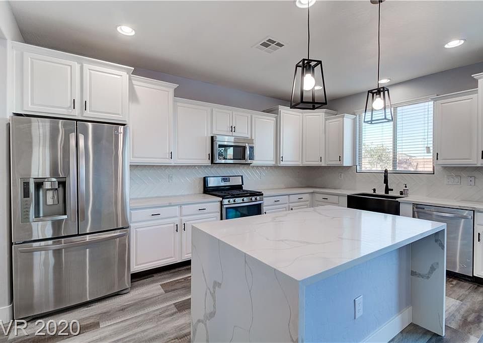 1st image of 10228 Jamapa Dr