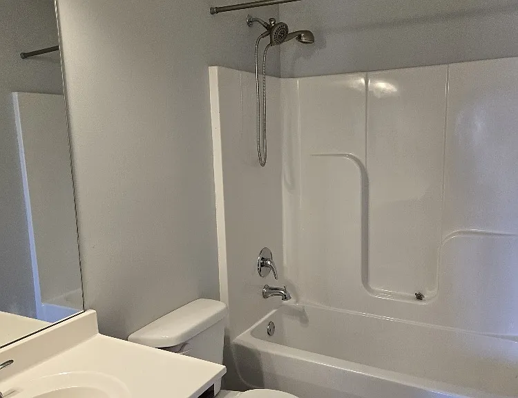 2606 Honeysuckle Dr — Photo 10