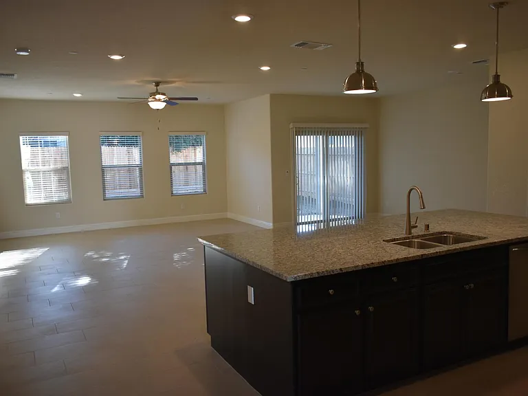 4618 Tolman Way — Photo 7