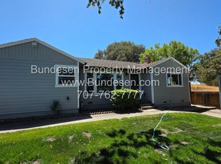 1348 Skillman Ln, Petaluma, CA 94952