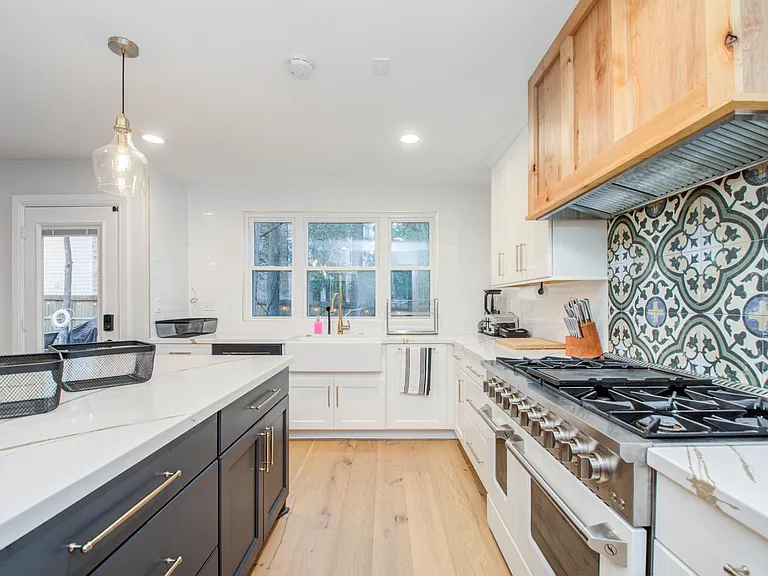 19 Alden Glen Ct — Photo 12
