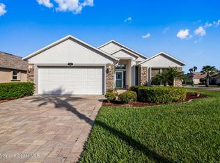 1611 Lago Mar Dr, Melbourne, FL 32940