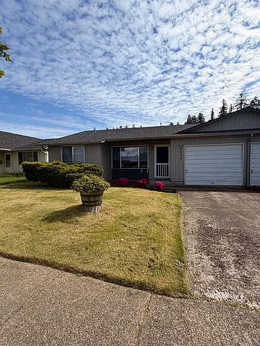 4839 Elderberry Loop Photo 1