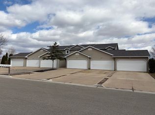 517-527 Trailside Dr, Deforest, WI 53532