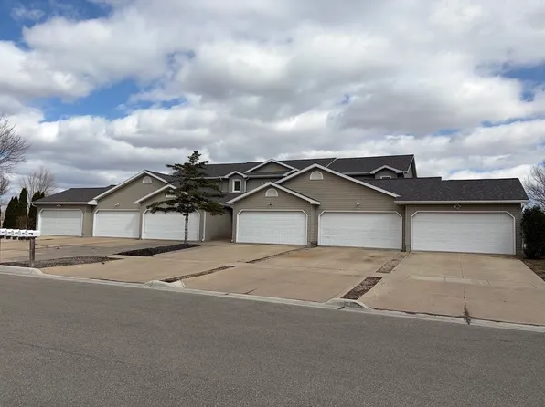 517-527 Trailside Dr, Deforest, WI 53532