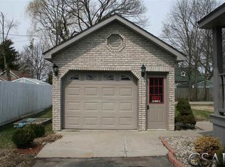 706 Ryan St, Owosso, MI 48867