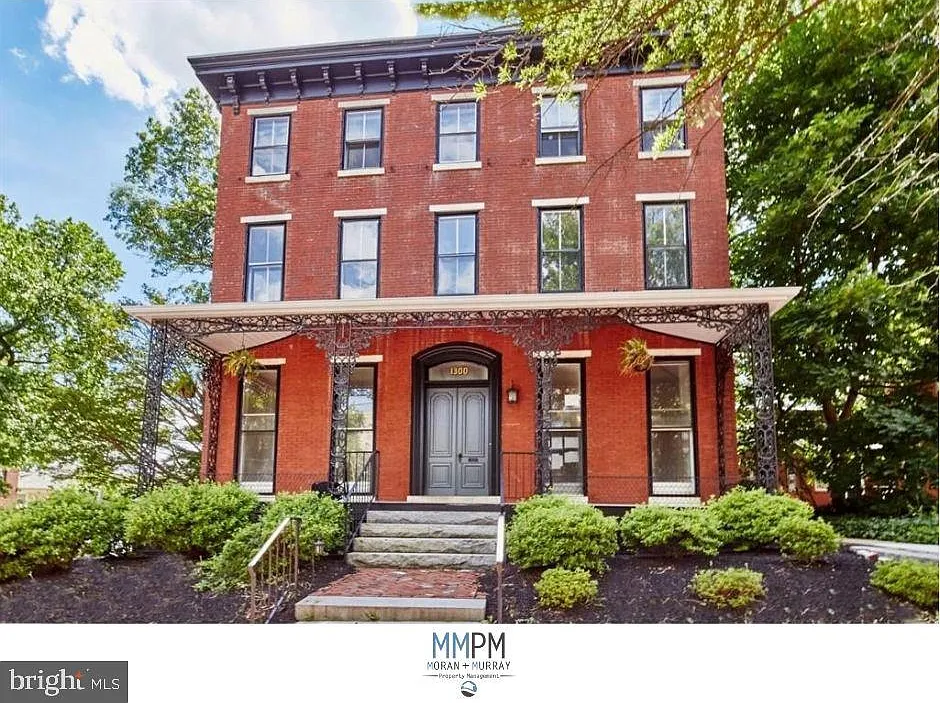 2 bed, 2.0 bath, 1350 sqft, $2,350 — Photo 3