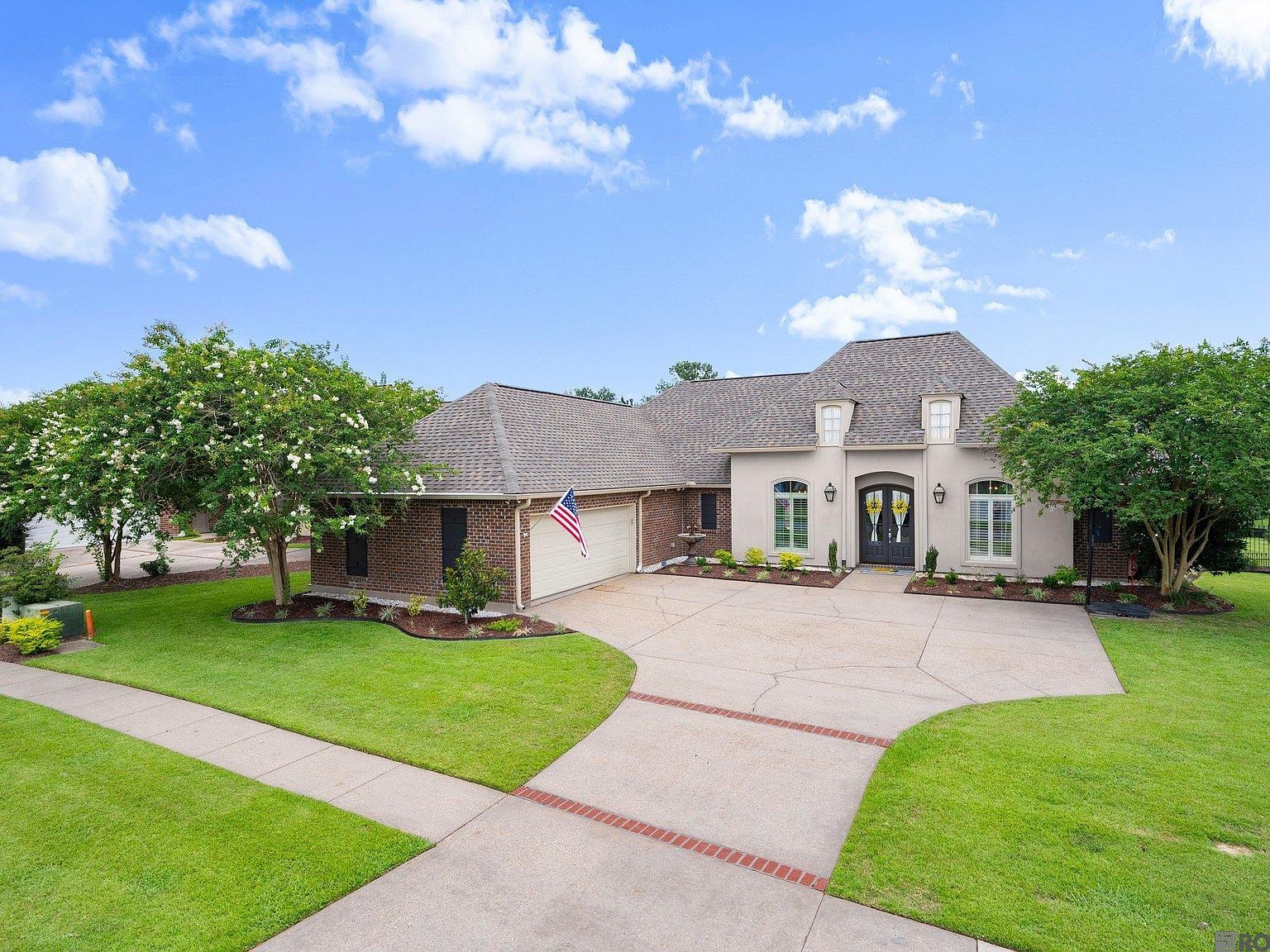 18380 Lake Harbor Ln, Prairieville, LA 70769 | Zillow
