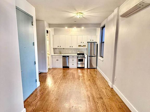 2nd image of 483 Washington Ave APT 3C