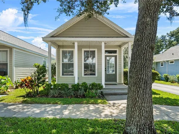 6228 Abbott Station Dr, Zephyrhills, FL 33542