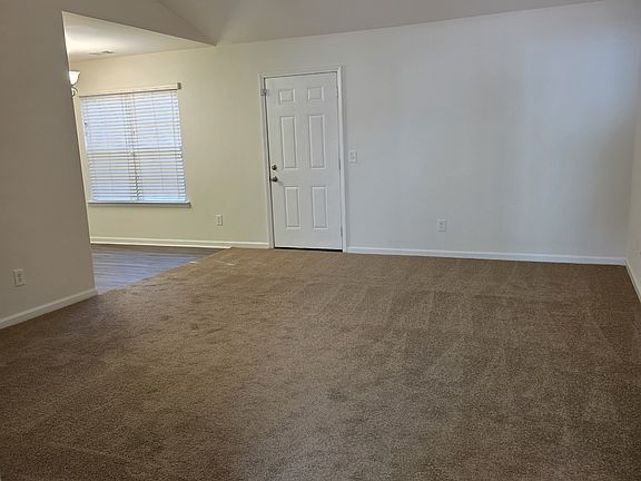 2nd image of 103 Five Oaks Ct