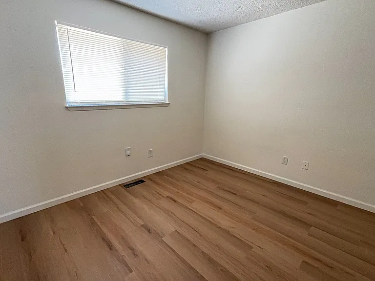 2705 Rockwood Pl — Photo 6