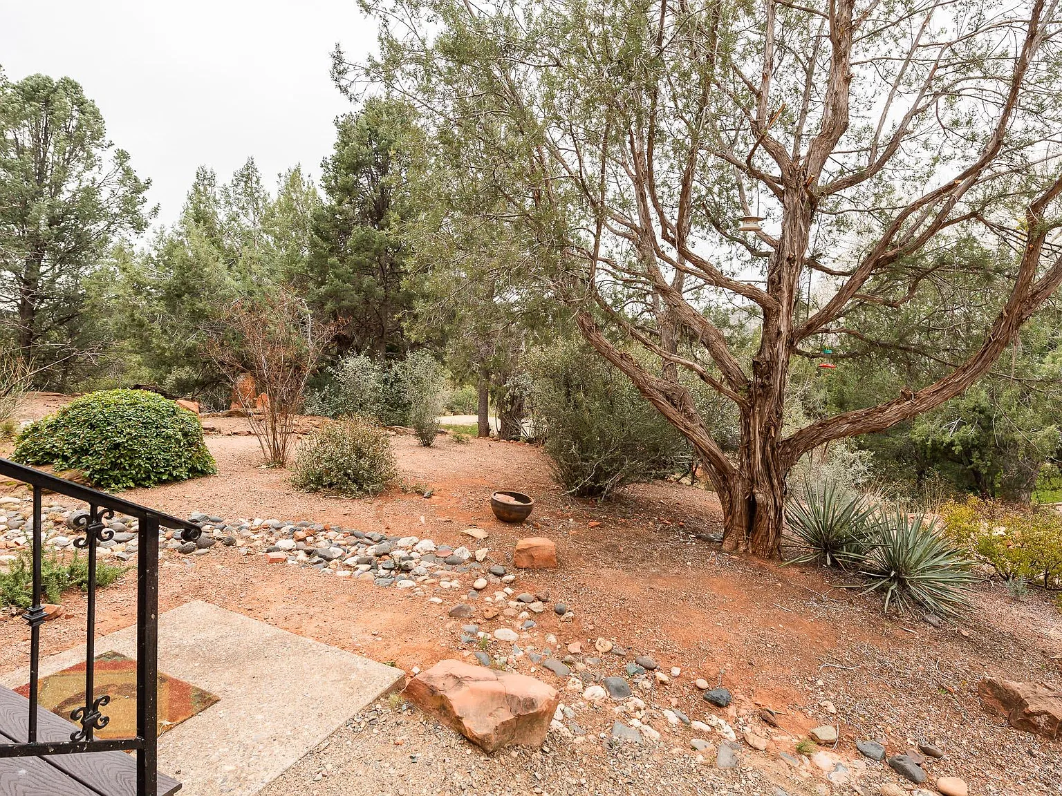 2 bed, 1708 sqft, $4,700 — Photo 3
