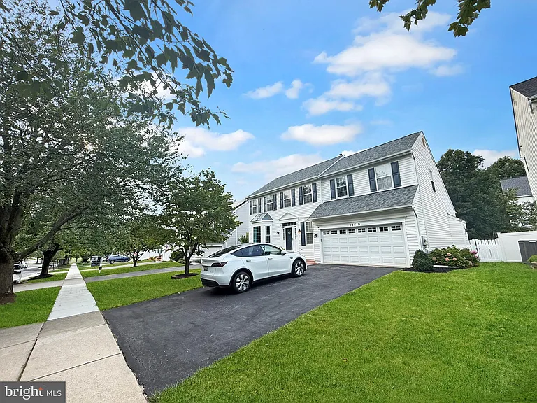 12519 Royal Crown Dr — Photo 1
