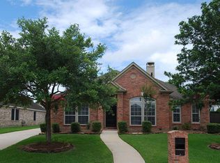 7023 Leens Lodge Ln, Humble, TX 77346
