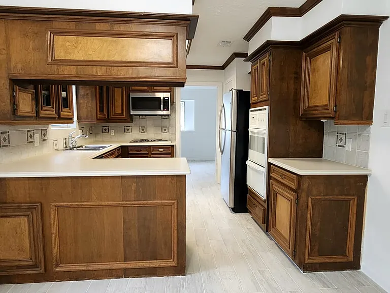 5727 Arbor Vitae Dr — Photo 4
