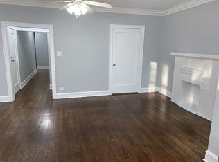 7208 S Bennett Ave, Chicago, IL 60649