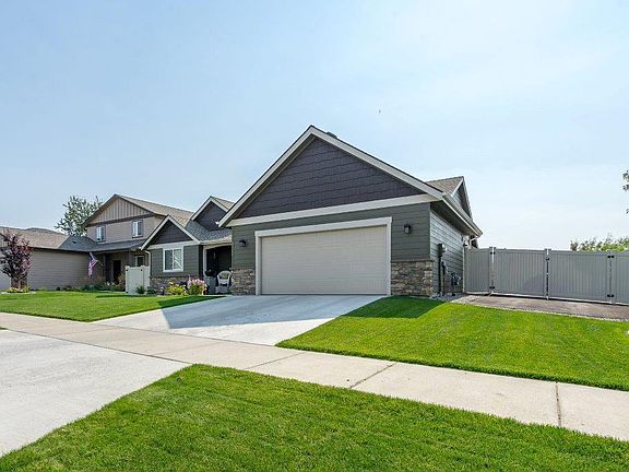 4th image of 1526 W Watercress Ave