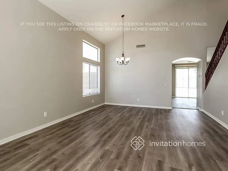 4167 S 249th Ave — Photo 2