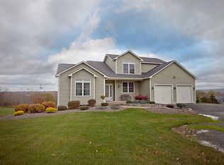 3471 Collins Rd, Syracuse, NY 13215